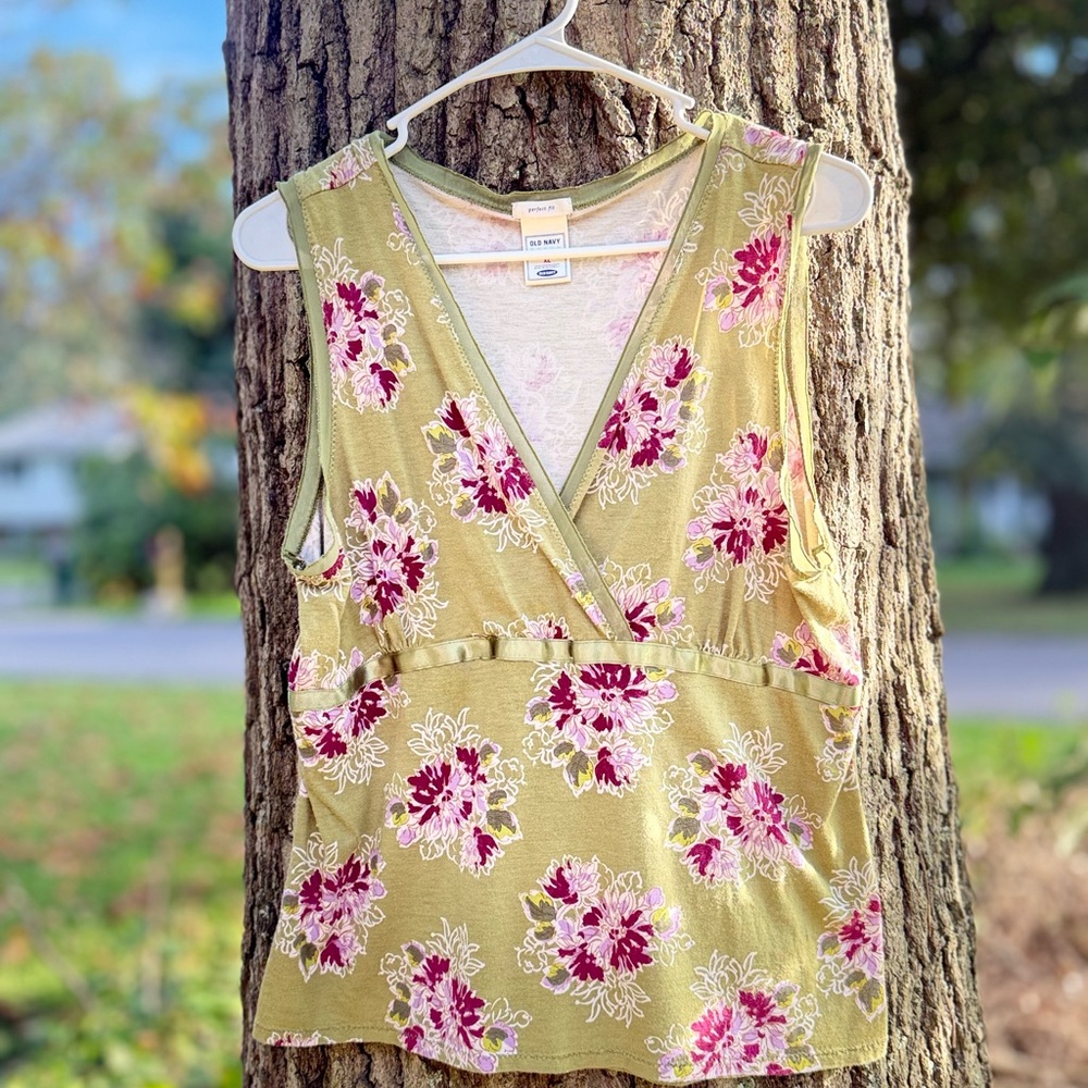 Y2K Fairy 🧚🏻 Tank Top from Old Navy